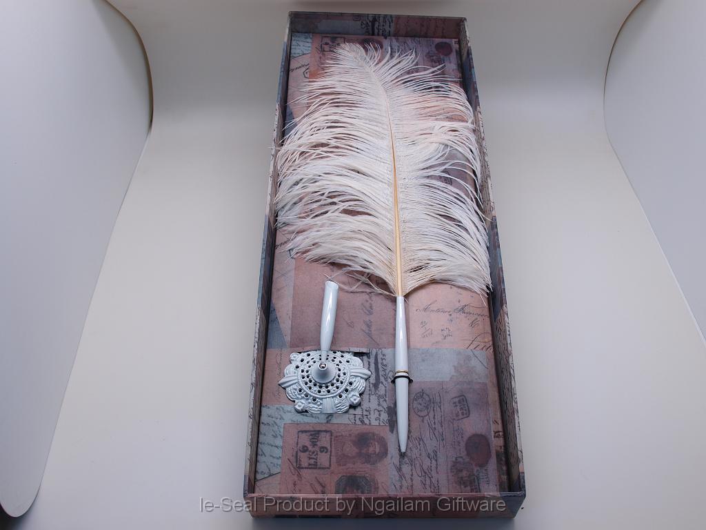 22-017-11 (White pen holder).JPG